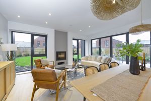 Photo 12- click for photo gallery